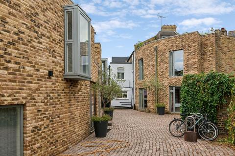 undefined, Lycett Place, London W12