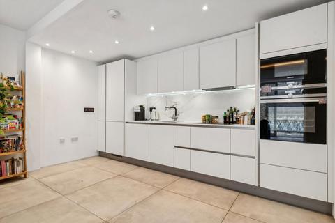 undefined, Lycett Place, London W12