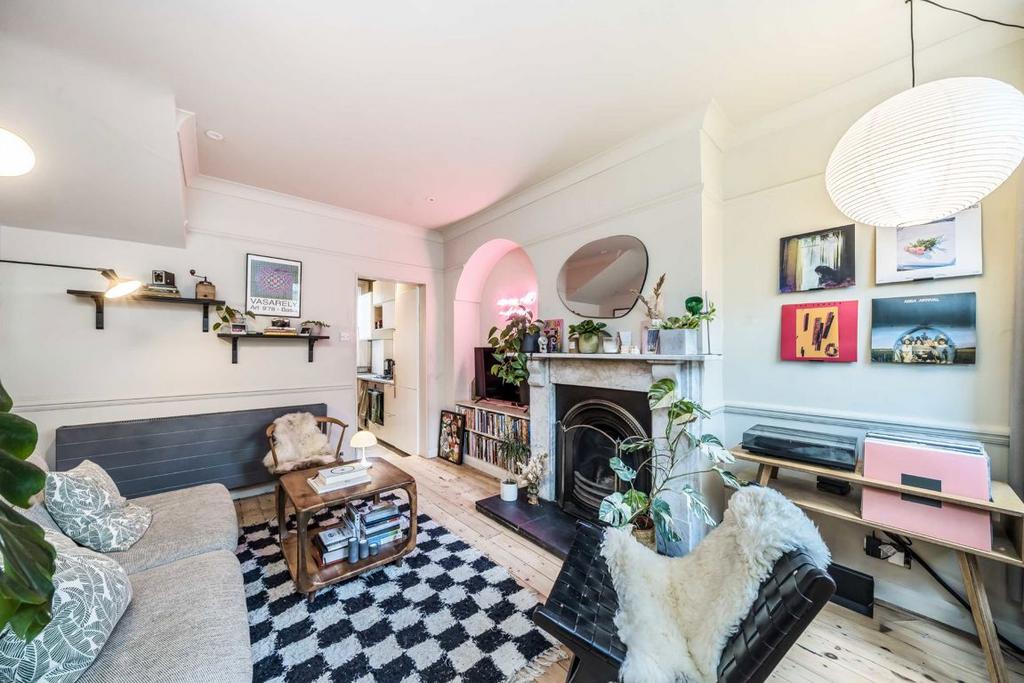 Living room, fireplace