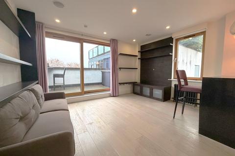 2 bedroom flat to rent, Oval Road, Camden , London NW1