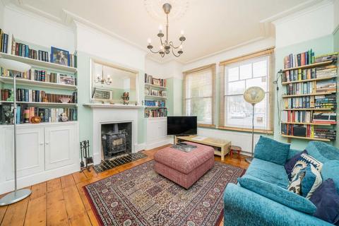 4 bedroom terraced house for sale, Romberg Road, London SW17