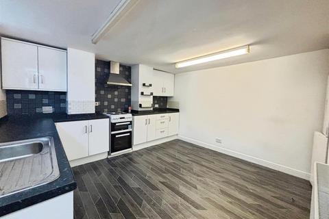 undefined, James Street, Bradford BD15