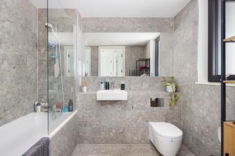 1 bedroom flat for sale, Scawfell Street, Hackney, London, E2