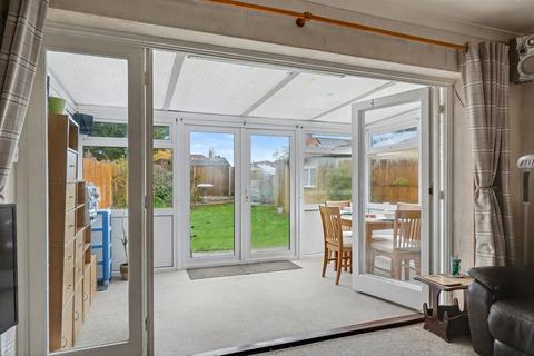 2 bedroom semi-detached bungalow for sale, Lakewood Drive, Gillingham ME8