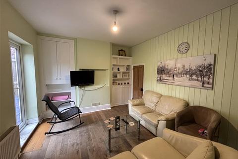 4 bedroom semi-detached house for sale, Albert Road, Kent TN9