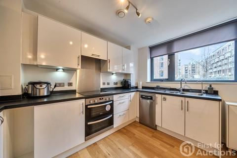2 bedroom apartment for sale, Parkside Avenue, Greenwich
