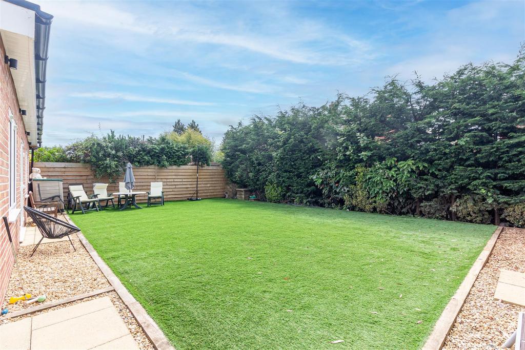 Garden-1.jpg