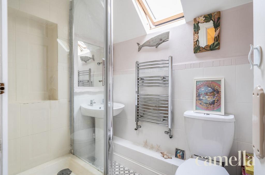Main bathroom