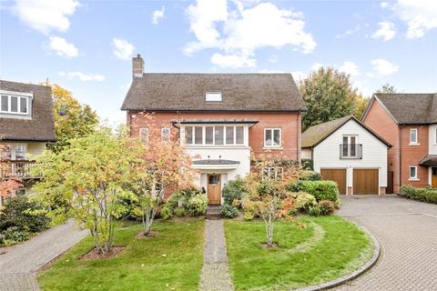 Duchess of Kent Close, Guildford, Surrey, GU2