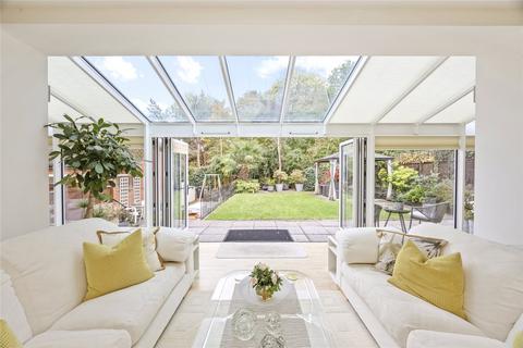 5 bedroom detached house for sale, Duchess of Kent Close, Guildford, Surrey, GU2