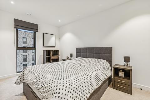 1 bedroom flat to rent, Causeway House, Creek Lane, London