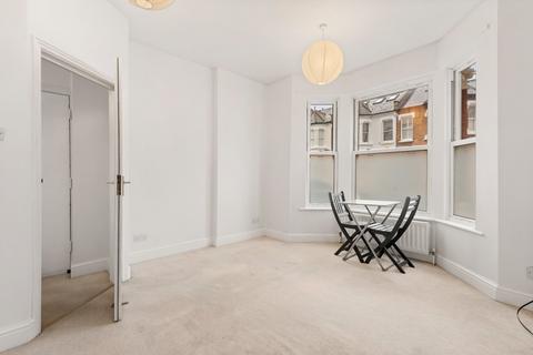 undefined, Claxton Grove, Hammersmith, London