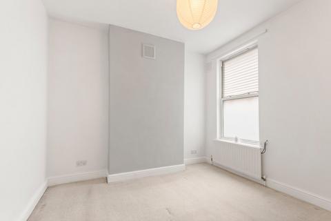 undefined, Claxton Grove, Hammersmith, London