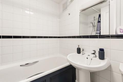 undefined, Claxton Grove, Hammersmith, London