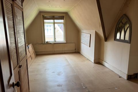 undefined, 24 SOMERS ROAD, REIGATE RH2