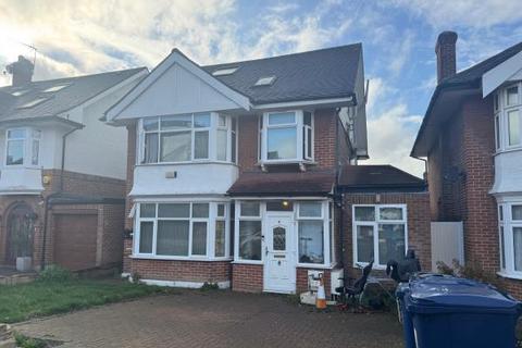 undefined, EALING W5