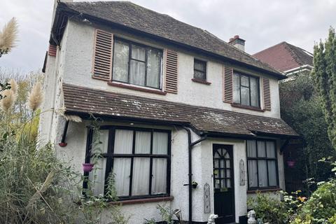 undefined, WOBURN HILL, ADDLESTONE KT15
