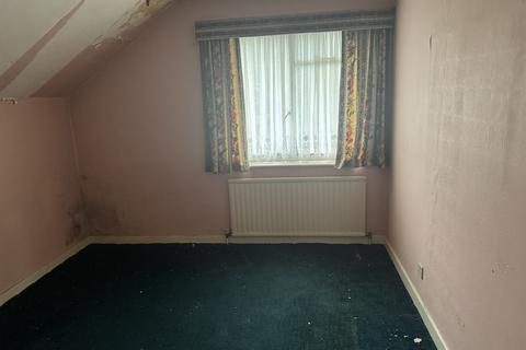 undefined, SOUTHGATE N11