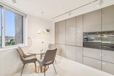 3 bedroom flat to rent, Alder Lodge, 73 Stevenage Road, London