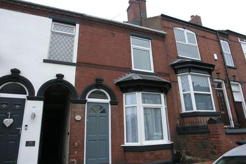 3 bedroom terraced house to rent, Victoria Road, Brierley Hill DY5