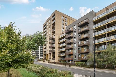 2 bedroom flat for sale, Upper North Street, London E14