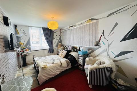 undefined, Dunsmore Avenue, Coventry * GROUND FLOOR *