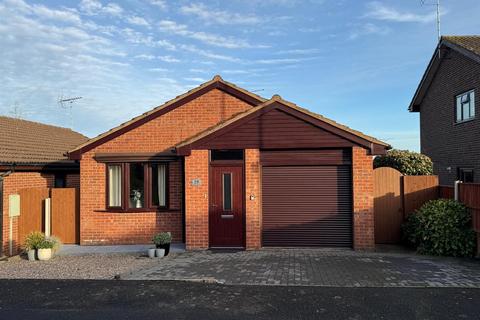 2 bedroom bungalow for sale, Apple Tree Close, Bromyard