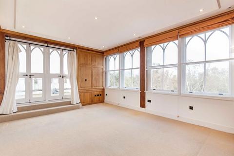 3 bedroom flat to rent, North End Way, London NW3