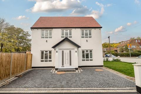 River Close, Ruislip, Middlesex