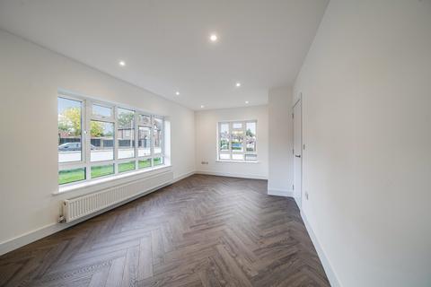 4 bedroom end of terrace house for sale, River Close, Ruislip, Middlesex