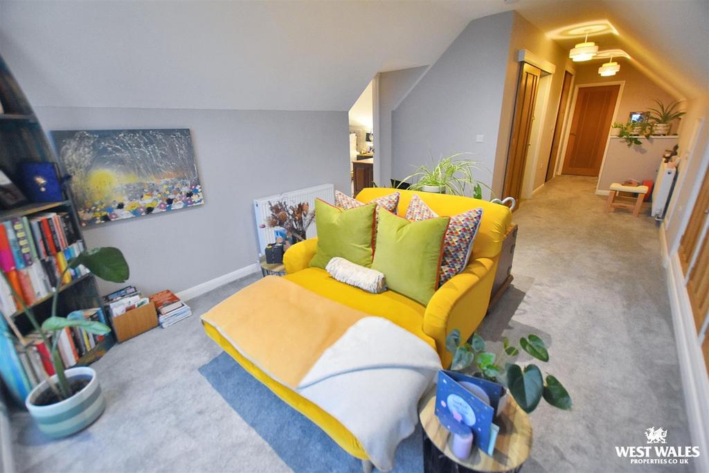 8 - 2025-11-10 T125655.412.jpg