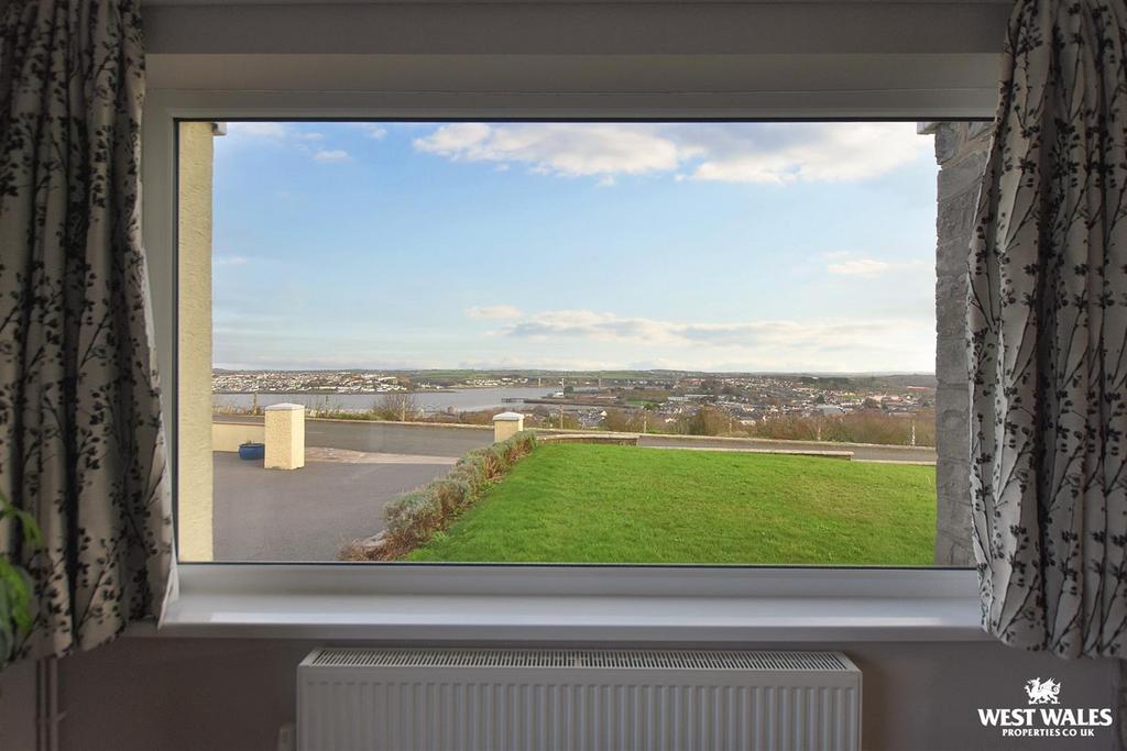 3 - 2025-11-17 T130717.241.jpg