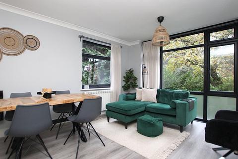 2 bedroom apartment for sale, 1 Mount Road, Lower Parkstone , Poole, BH14