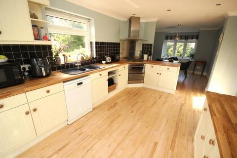 undefined, Western Road, Billericay