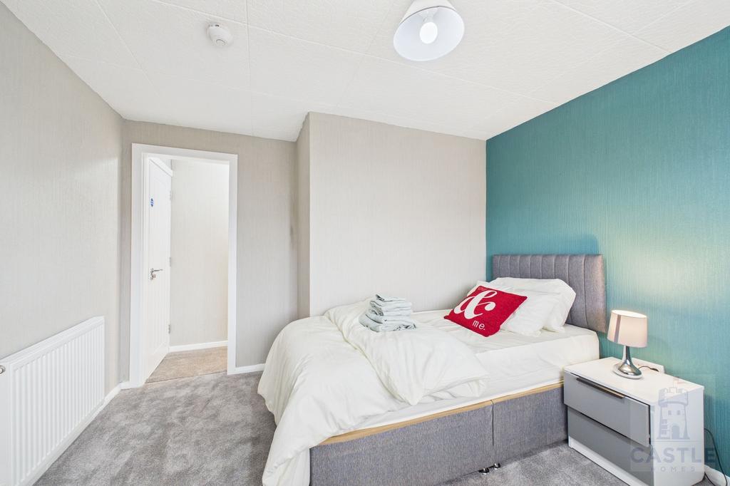 Room 4