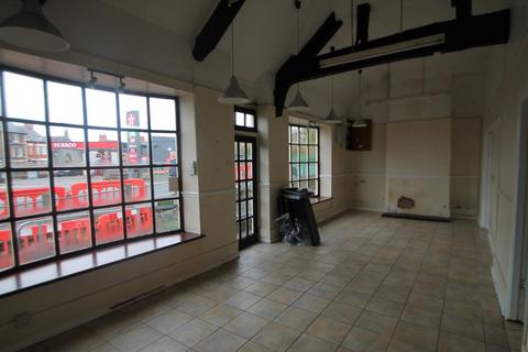 undefined, Mwrog Street, Ruthin LL15