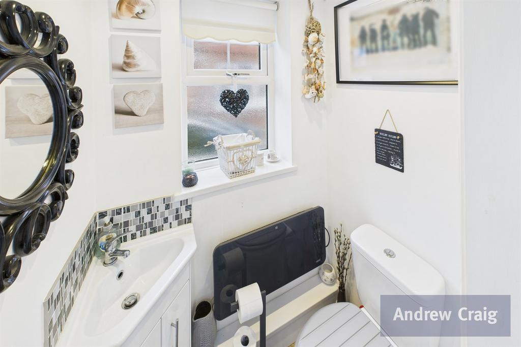 Ground Floor Wc