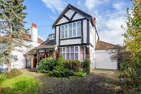 undefined, Hambledon Hill, Woodcote Estate, Epsom, Surrey, KT18