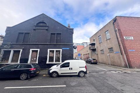 undefined, Dundee DD1