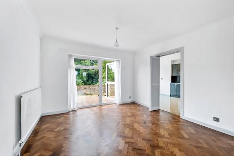 3 bedroom terraced house for sale, Angas Court, WEYBRIDGE, KT13