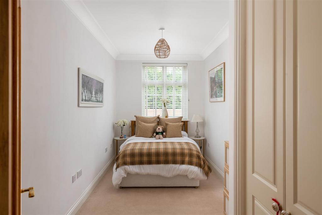 5 Littleton Grange internals6.jpg