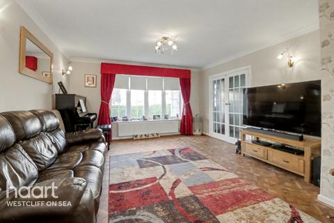 undefined, Little Thorpe, Thorpe Bay