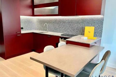 2 bedroom flat to rent, 1 Viaduct Gardens, SW11
