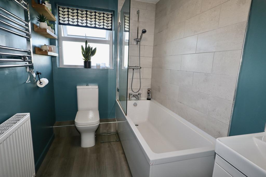 Family bathroom
