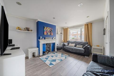 3 bedroom semi-detached house for sale, Fairholm Way, Stratton St Margaret, Swindon, SN2