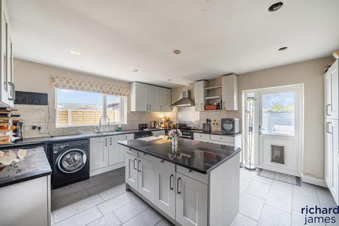 3 bedroom semi-detached house for sale, Fairholm Way, Stratton St Margaret, Swindon, SN2