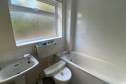 2 bedroom maisonette for sale, Park Close, Birmingham