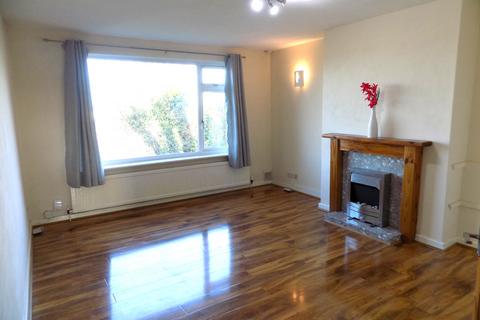 2 bedroom flat to rent, Oak Lodge, Oak Avenue, Bingham, NG13