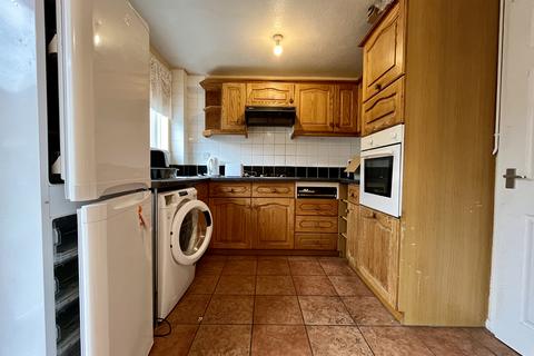 3 bedroom end of terrace house for sale, Swanspool, PETERBOROUGH PE3