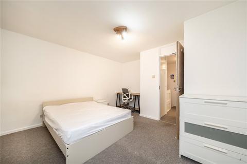 3 bedroom apartment to rent, Beachcroft Way, London N19